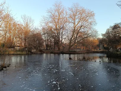 Bild von Entenspielplatz / Bäznerteich gelegen in Pforzheim, Baden-Wurtemberg