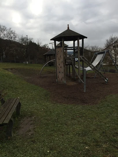 Bild von Spielplatz "Am Schlossberg" gelegen in Oberstenfeld, Baden-Wurtemberg