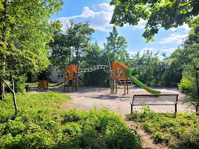 Bild von Spielplatz Esslinger Straße gelegen in Tamm, Baden-Wurtemberg
