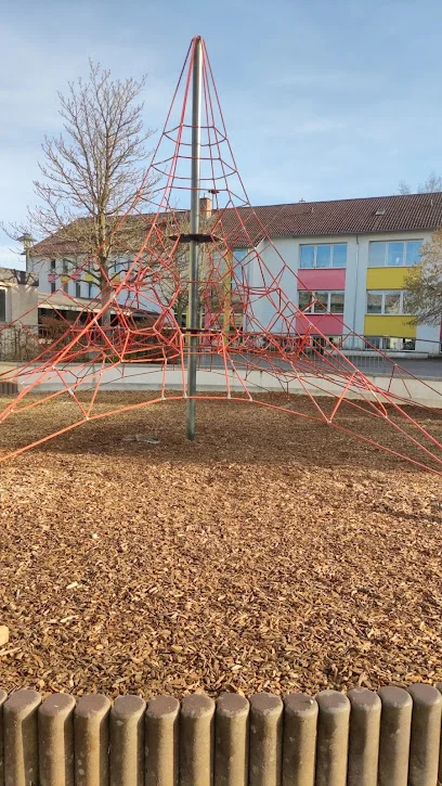 Bild von Spielplatz Grundschule gelegen in March, Baden-Wurtemberg