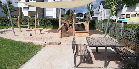 Bild von Spielplatz Günter-Haußmann-Straße gelegen in Kernen im Remstal, Baden-Wurtemberg