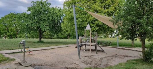 Bild von Spielplatz gelegen in Karlsruhe, Baden-Wurtemberg