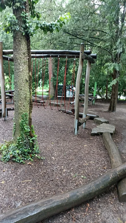 Bild von Spielplatz Königsträßle gelegen in Stuttgart, Baden-Wurtemberg