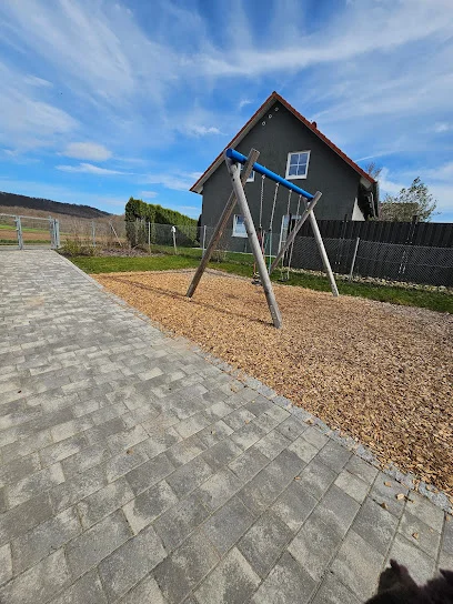Bild von Spielplatz Raith gelegen in Mühlacker, Baden-Wurtemberg