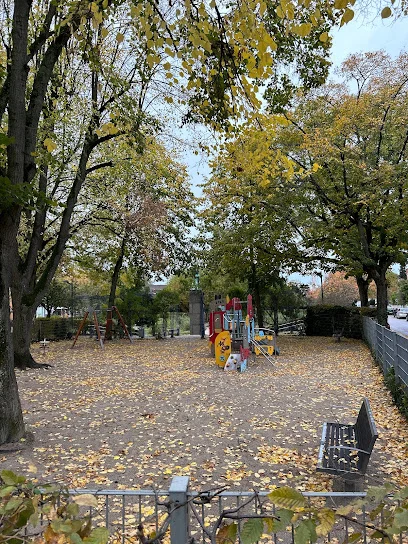 Bild von Spielplatz Rosengarten gelegen in Kehl, Baden-Wurtemberg