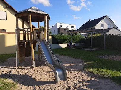 Bild von Spielplatz Schwarzwaldstraße gelegen in Friolzheim, Baden-Wurtemberg