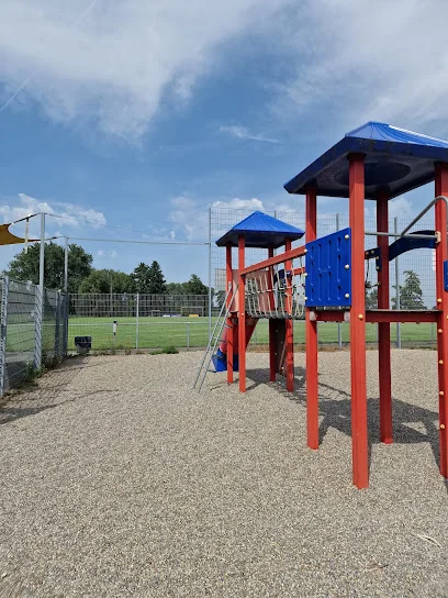 Bild von Spielplatz Warthausen Sportplatz gelegen in Warthausen, Baden-Wurtemberg