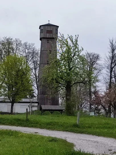 Bild von Spielplatz am Steinknickleturm gelegen in Wüstenrot, Baden-Wurtemberg