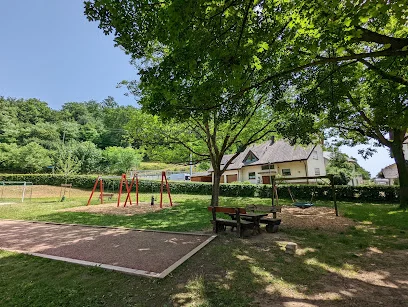Bild von Spielplatz an der Grundschule gelegen in Kenzingen, Baden-Wurtemberg