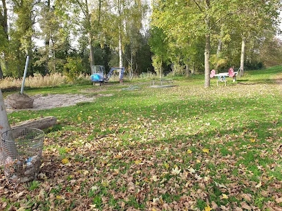 Bild von Spielplatz an der Rhein-Rench-Halle gelegen in Rheinau, Baden-Wurtemberg