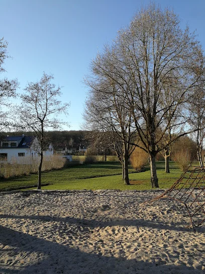Bild von Spielplatz im Schlat gelegen in Frickenhausen, Baden-Wurtemberg